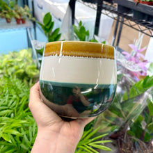 Load image into Gallery viewer, Waves Plant Pot Medium (8 colours)