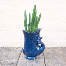 Load image into Gallery viewer, Fish Planter (Shades of Blue)