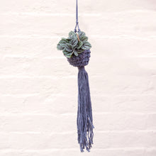 Load image into Gallery viewer, Macramé Plant Holder