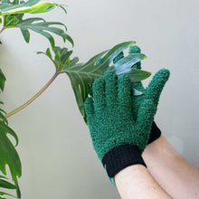 Load image into Gallery viewer, Leaf Love Gloves – Microfibre Dusting Gloves For Plants
