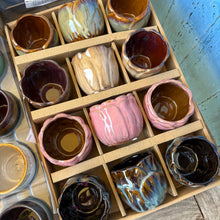 Load image into Gallery viewer, Bloom Plant Pot (4 Colours)
